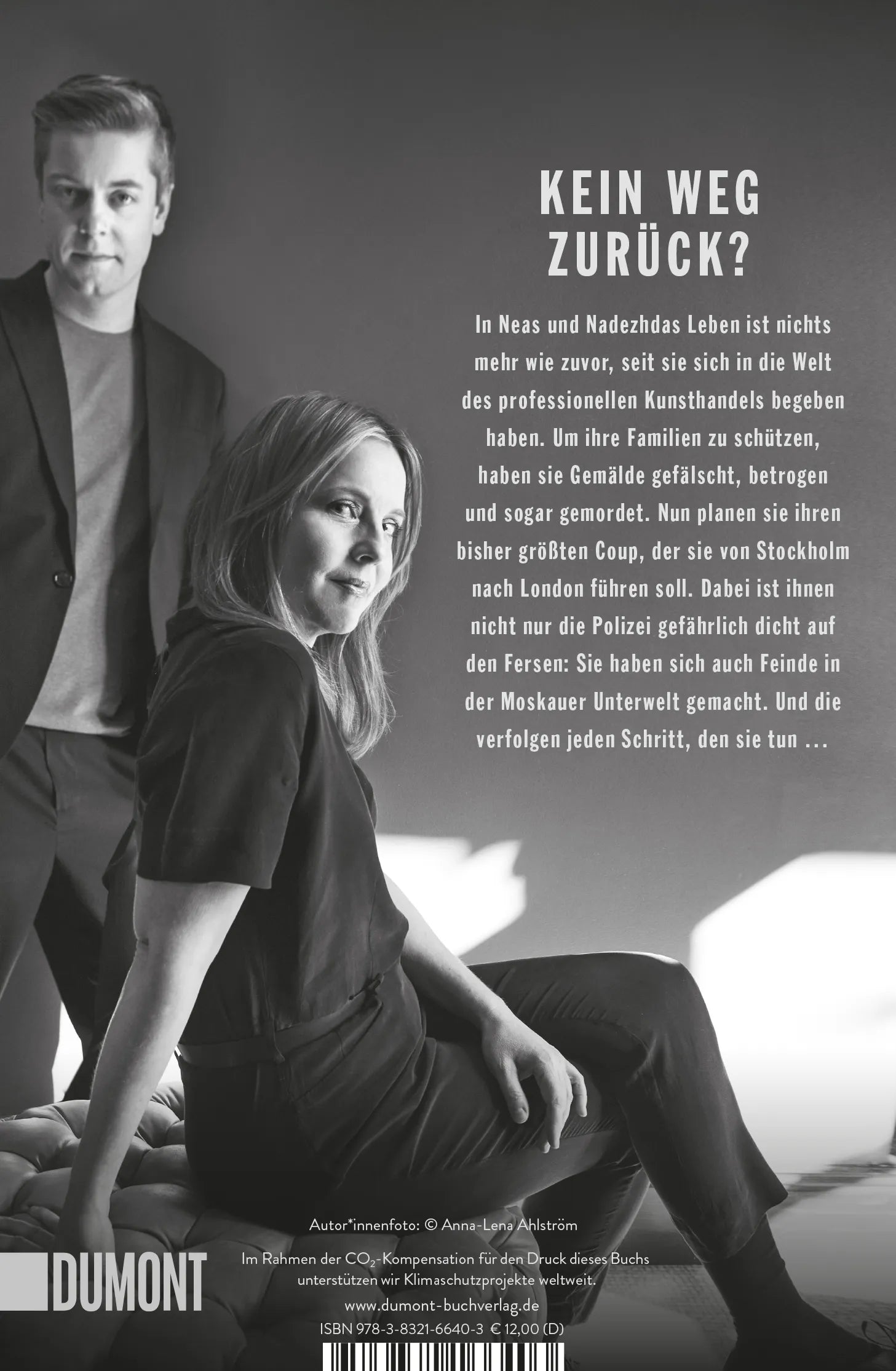 BuchrÃ¼ckseite von 'Zwielicht. Verrat.' mit Klappentext - Taschenbuch